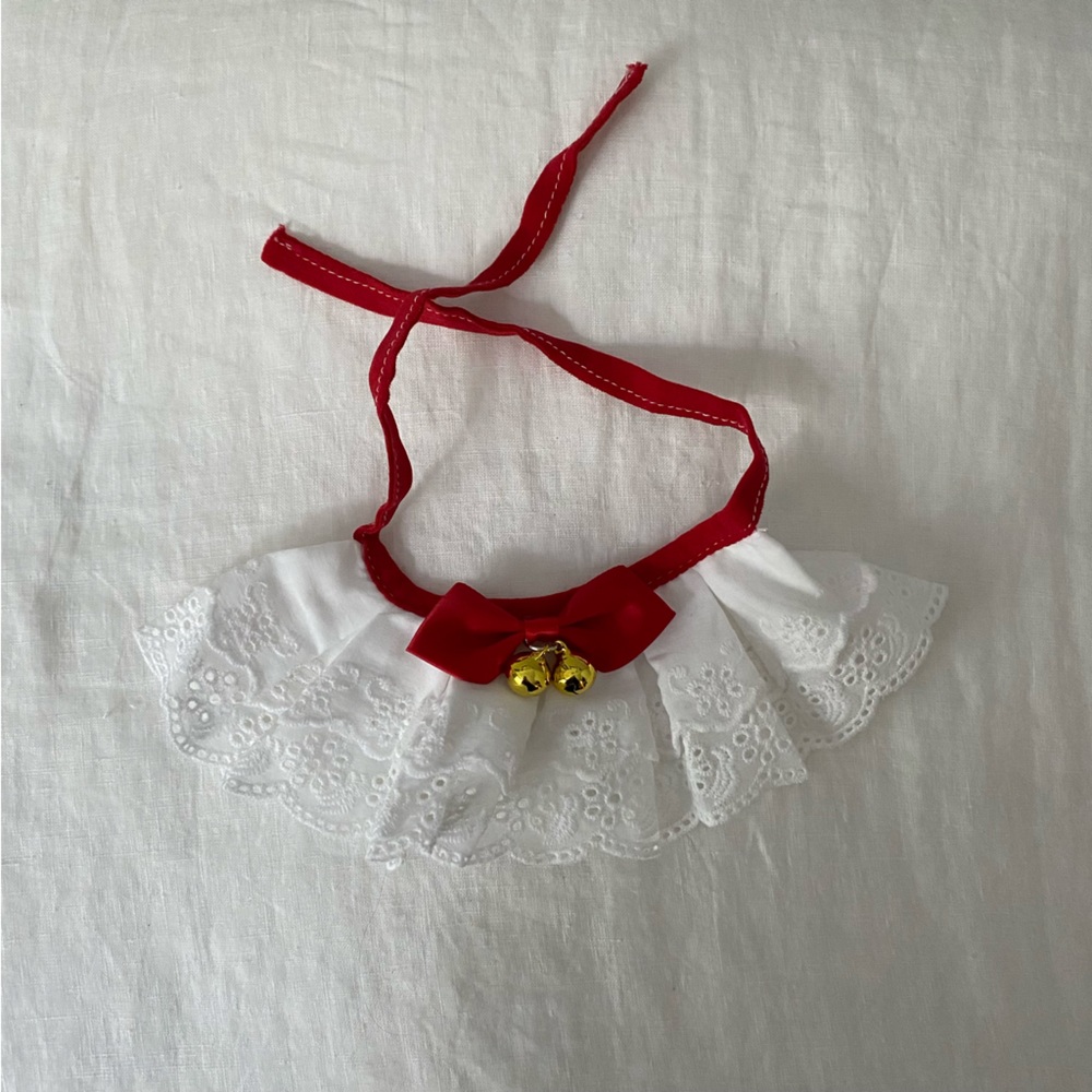 Lace bell collar for dog or cat -NEW